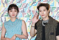 娱乐圈最新爆料艺人,明星隐私曝光，情感纠葛再掀波澜